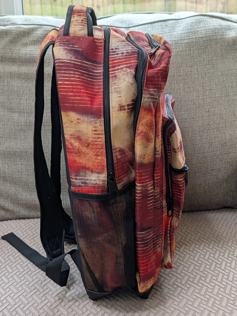 Red Abstract Print Backpack NWOT - Picture 2 of 9